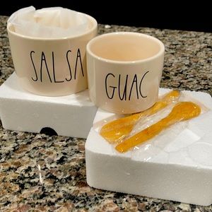 Salsa and Guacamole Duo